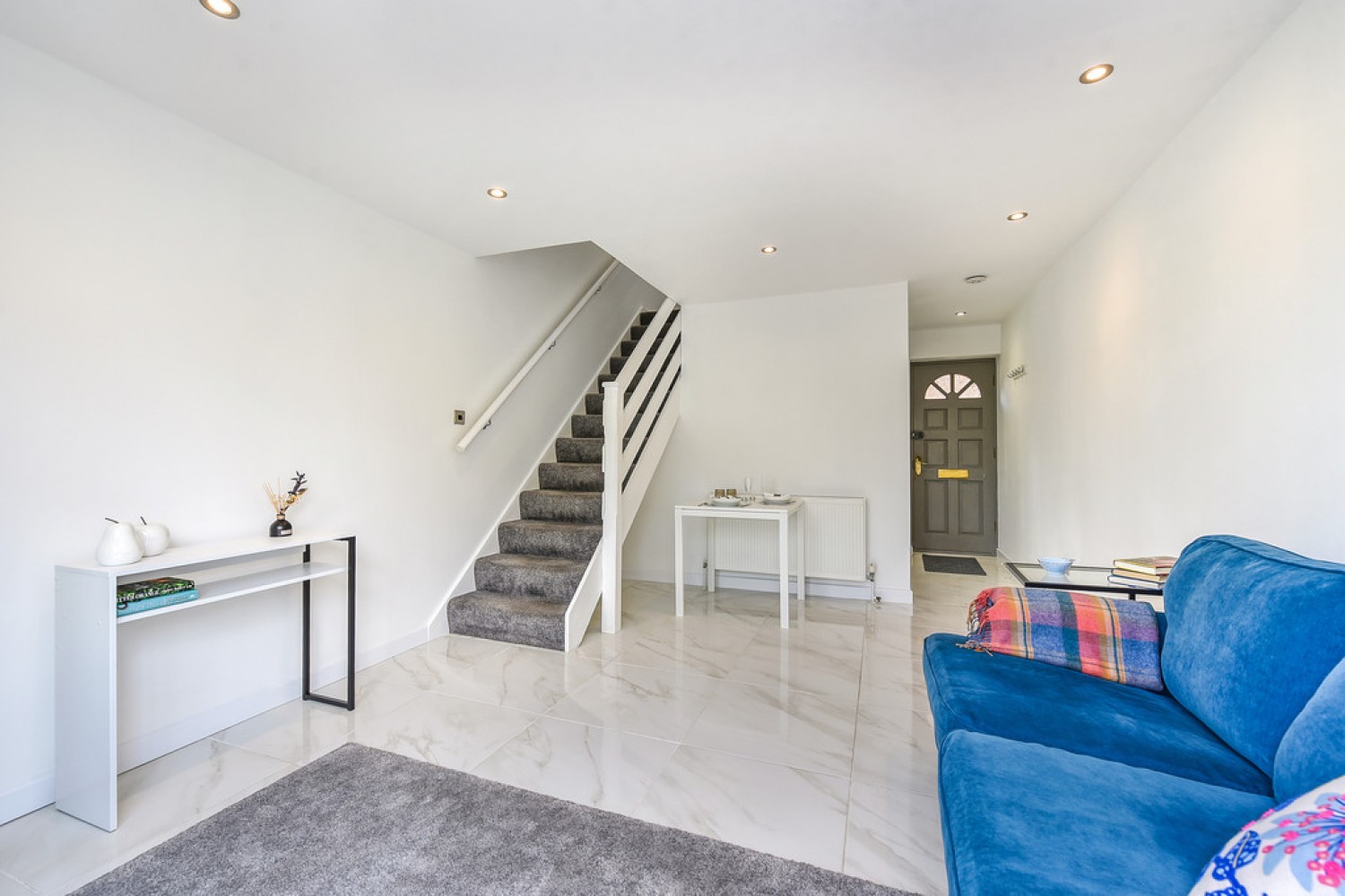Manor Close, Winchester, Hampshire