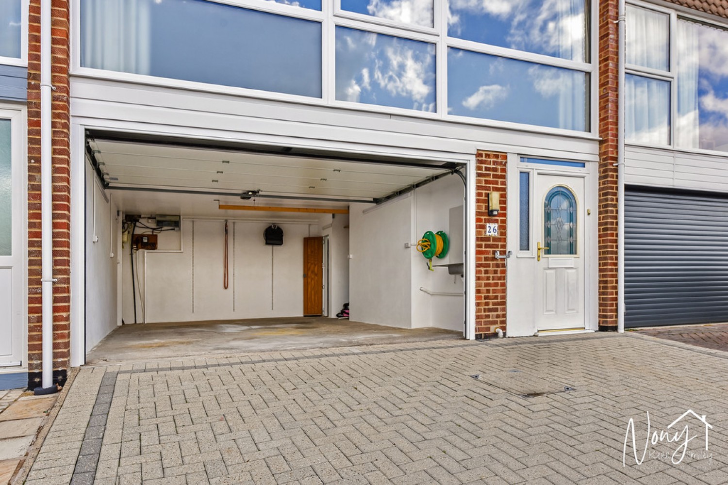 Chalk Ridge, Winchester, SO23