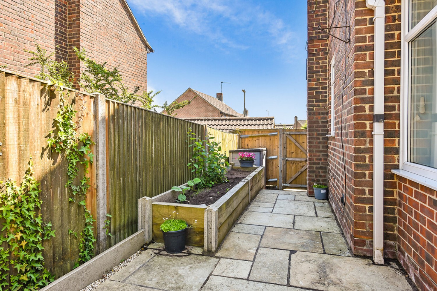 Juniper Close, Badger Farm