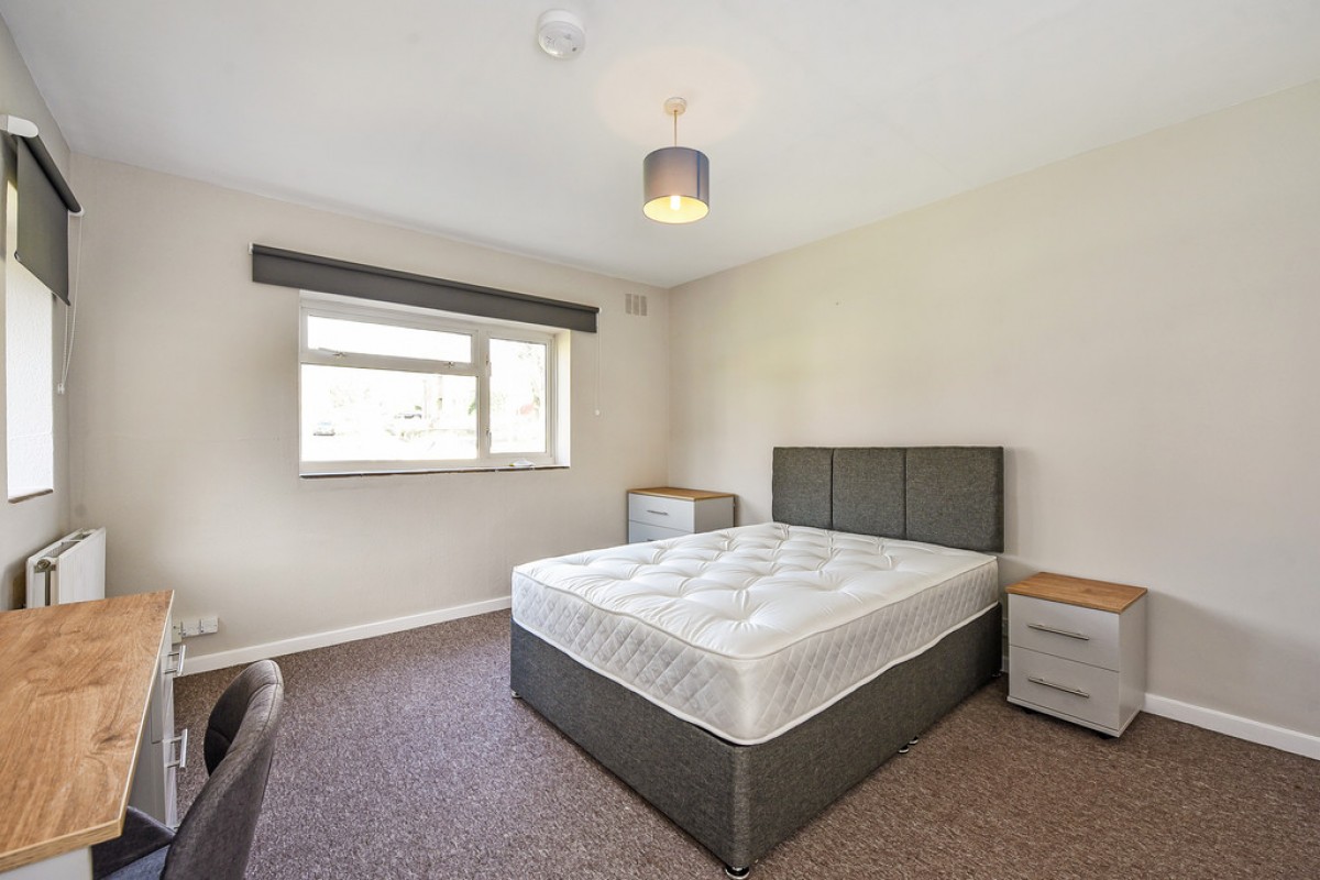 Wavell Way, Stanmore, Winchester