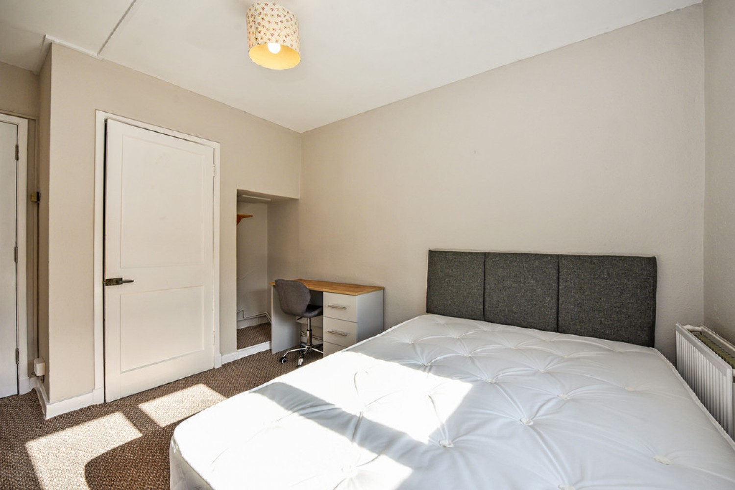 Wavell Way, Stanmore, Winchester