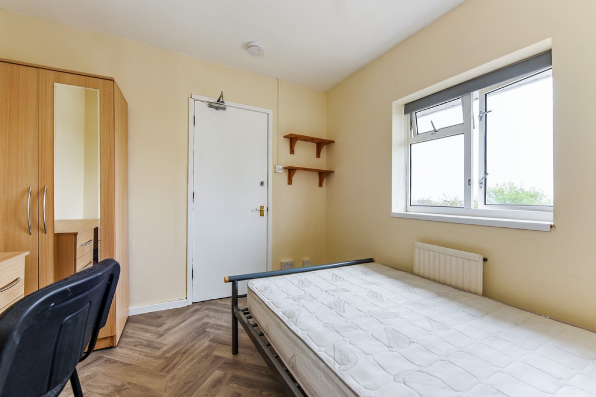 Minden Way, Stanmore