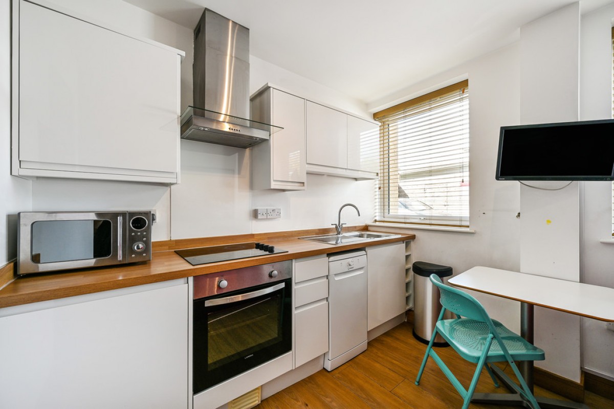 Winnall Close, Winchester