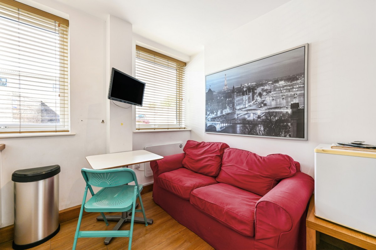 Winnall Close, Winchester