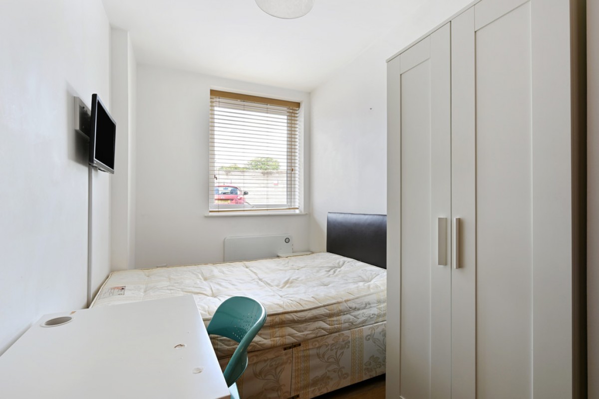 Winnall Close, Winchester