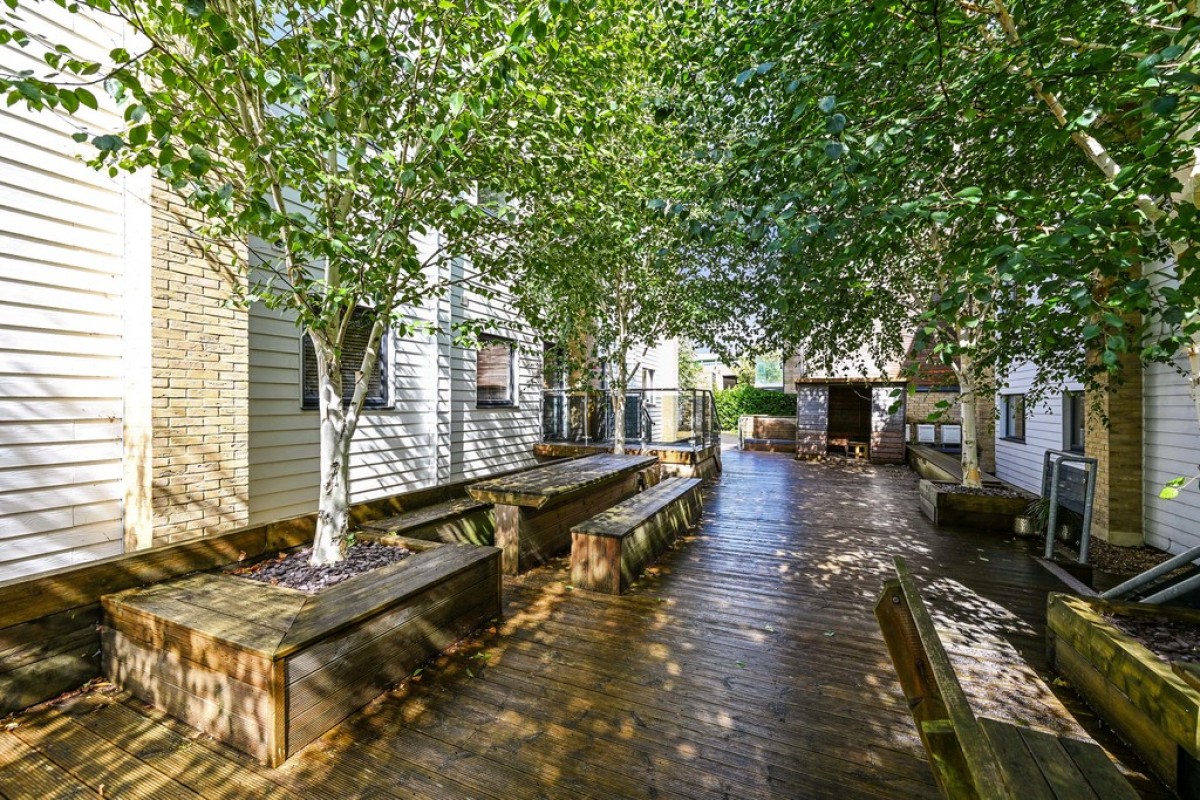 Winnall Close, Winchester