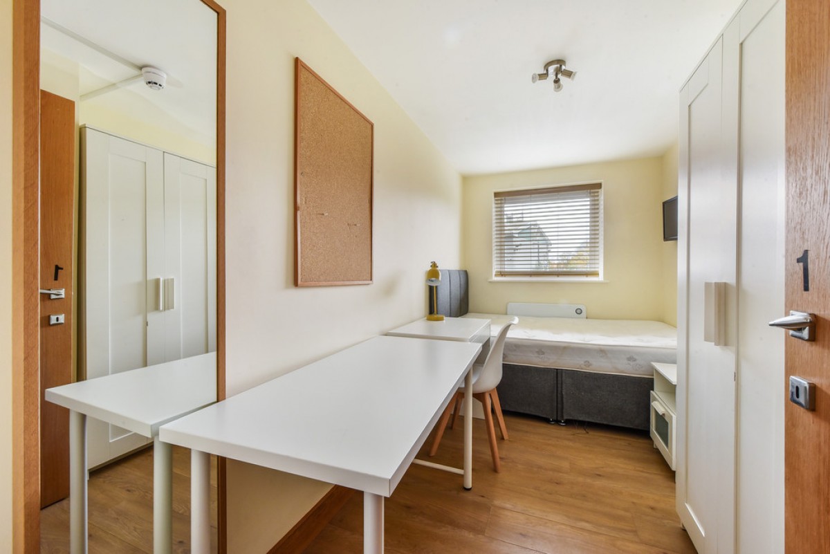 Balfour House, Winchester