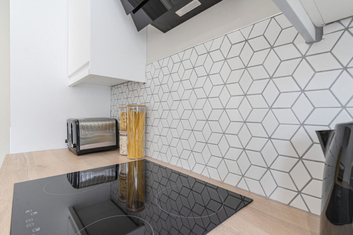 Firmstone Road , Winnall