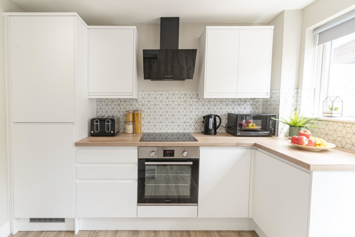 Firmstone Road , Winnall