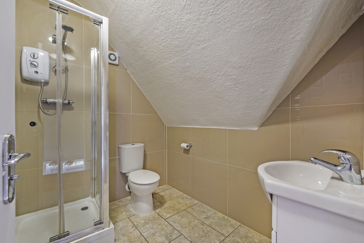 1 bedroom House of Multiple Occupation in Wayneflete Place, Stanmore