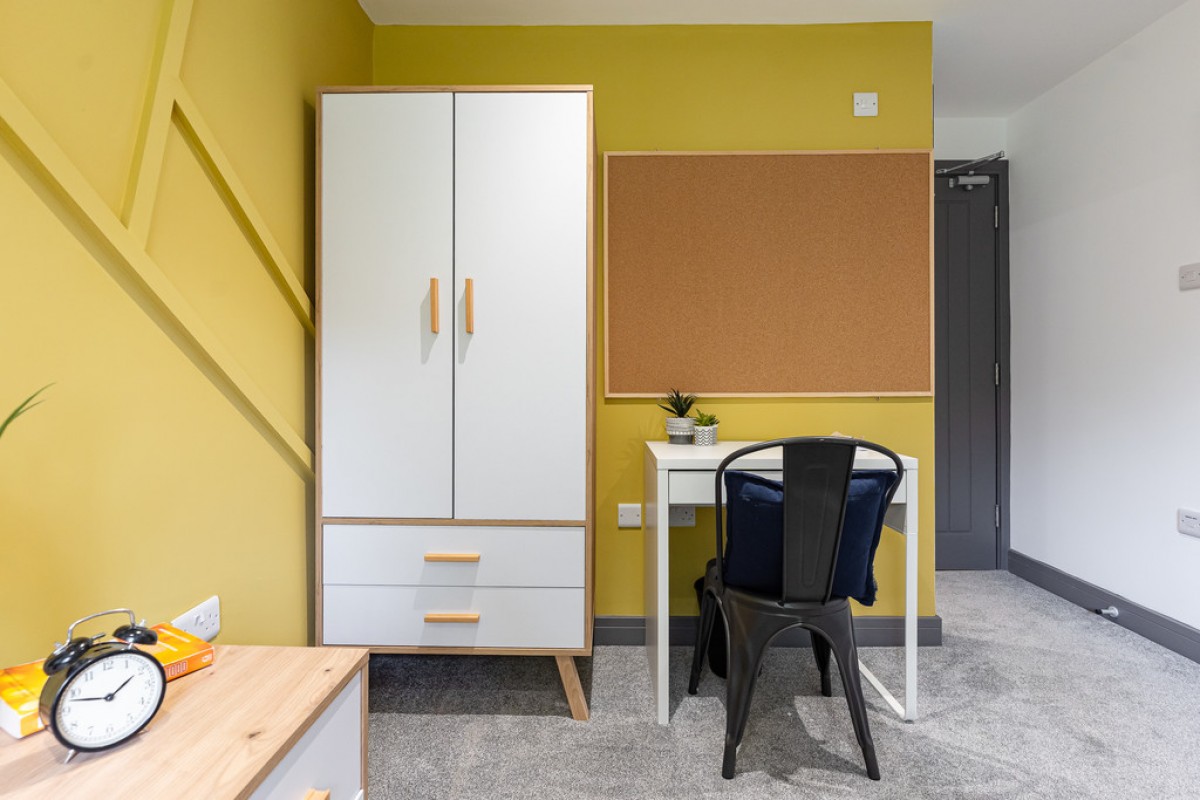 Thurmond Crescent, Stanmore