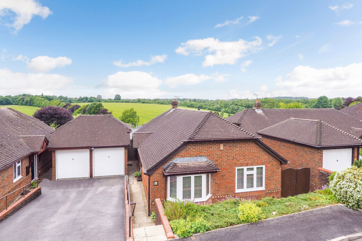 Lynn Way, Winchester