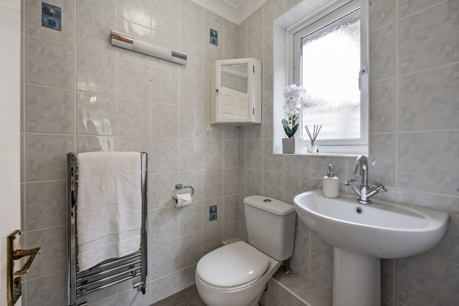 3 bedroom Bungalow in Lynn Way, Winchester