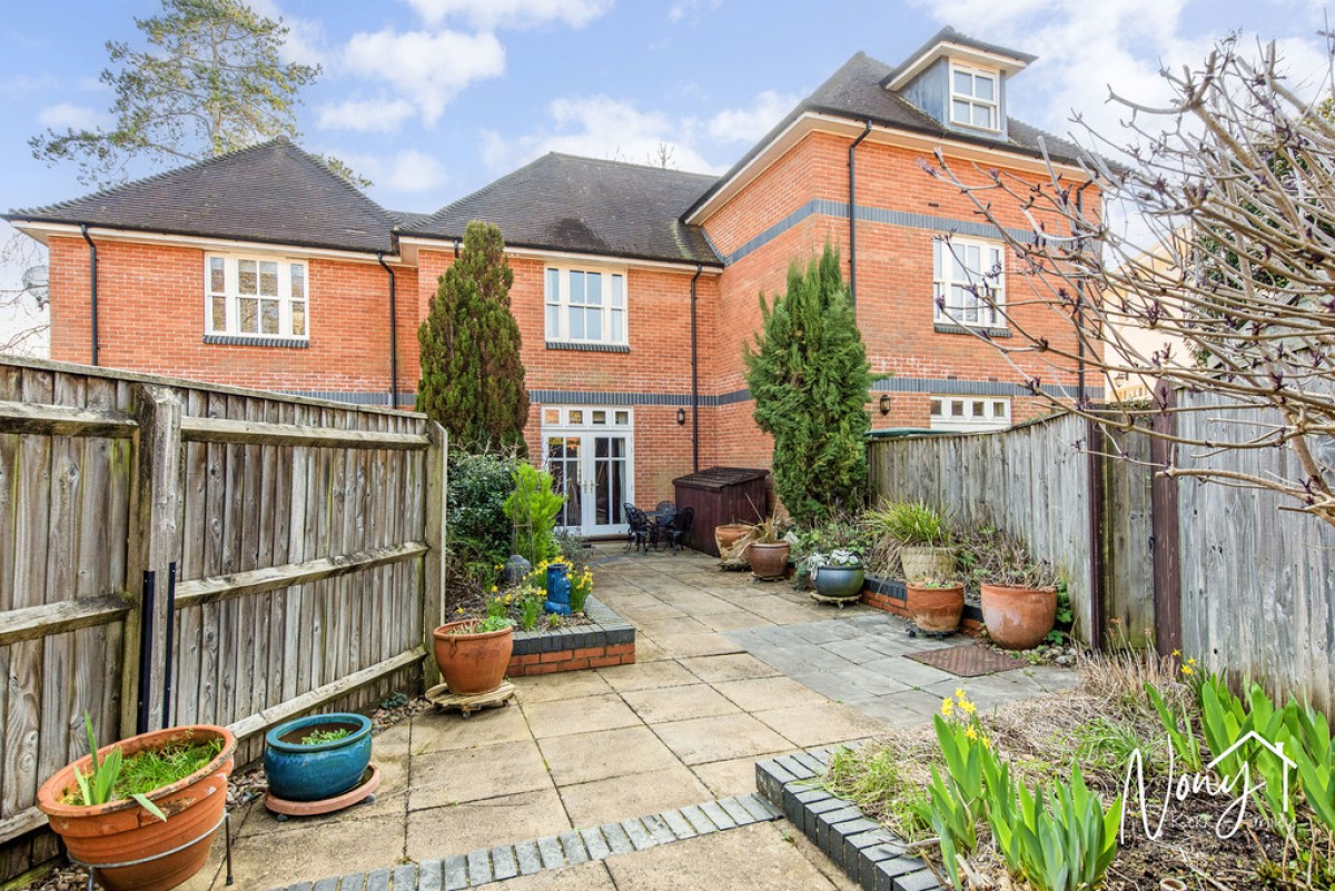 The Firs, Fulflood, Winchester