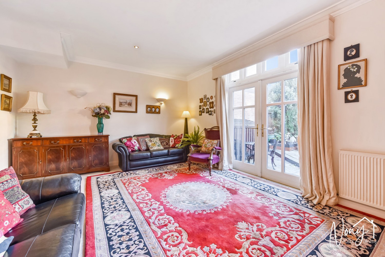 2 bedroom House for Sale The Firs, Fulflood, Winchester