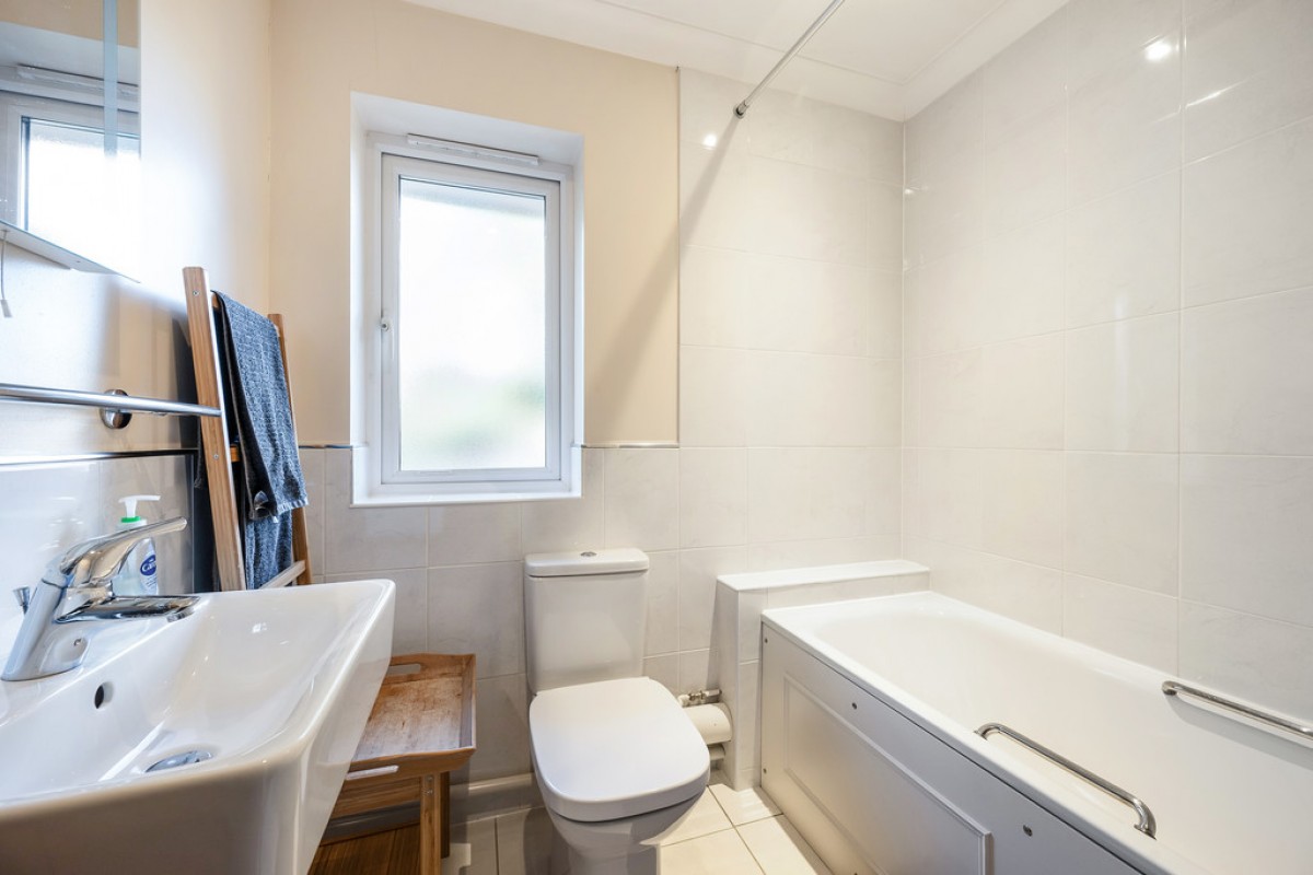 Haydn Close, Winchester