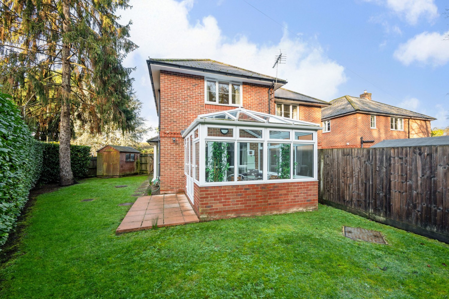 3 bedroom House in Haydn Close, Winchester