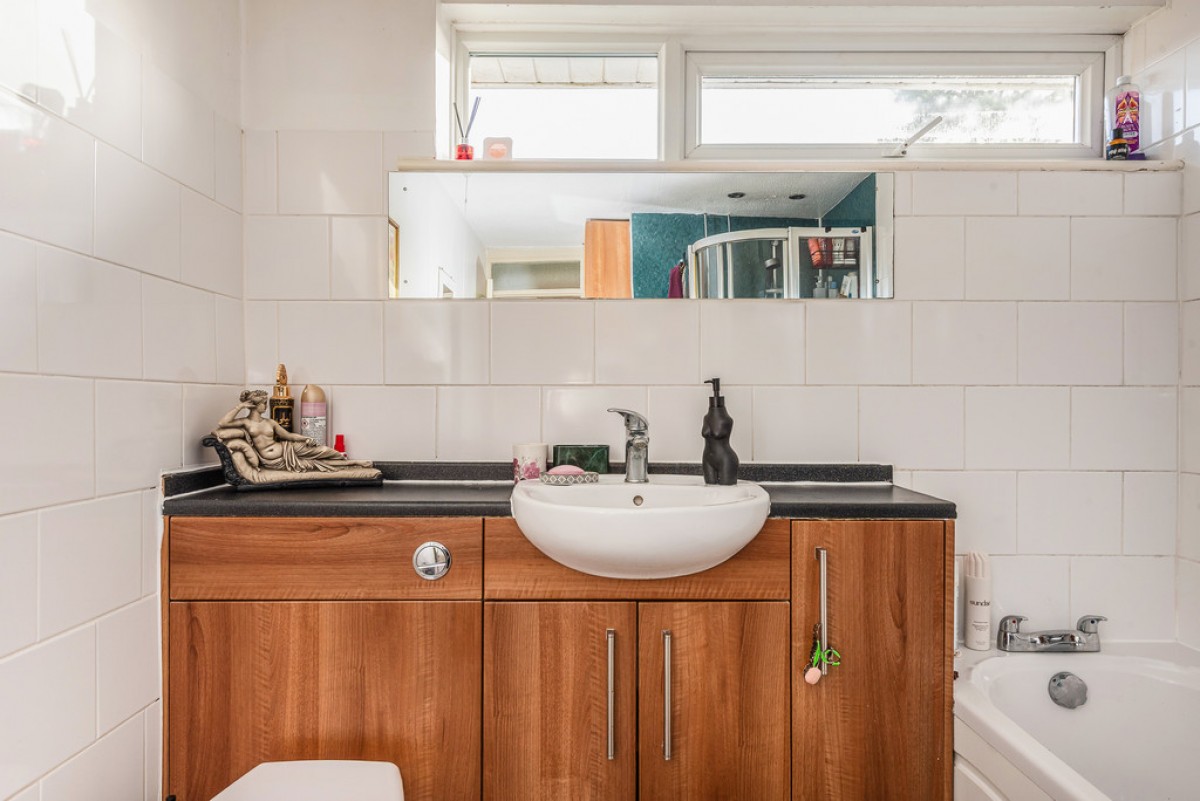 Stratford Court, Northlands Drive, Winchester