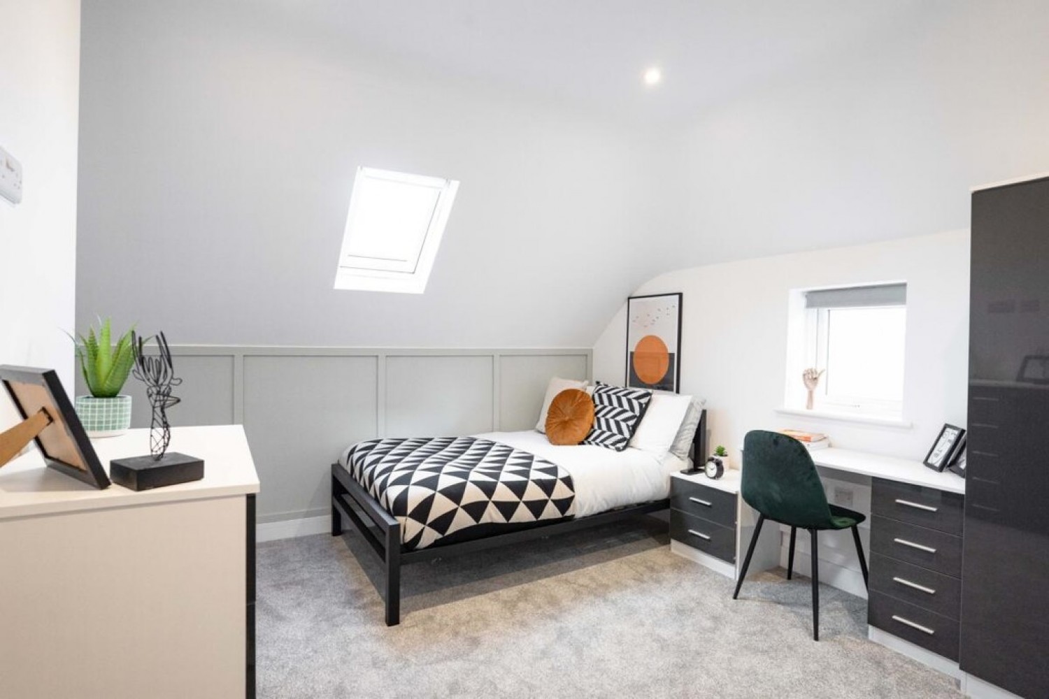 6 bedroom House of Multiple Occupation for Letting Cromwell Road, Stanmore