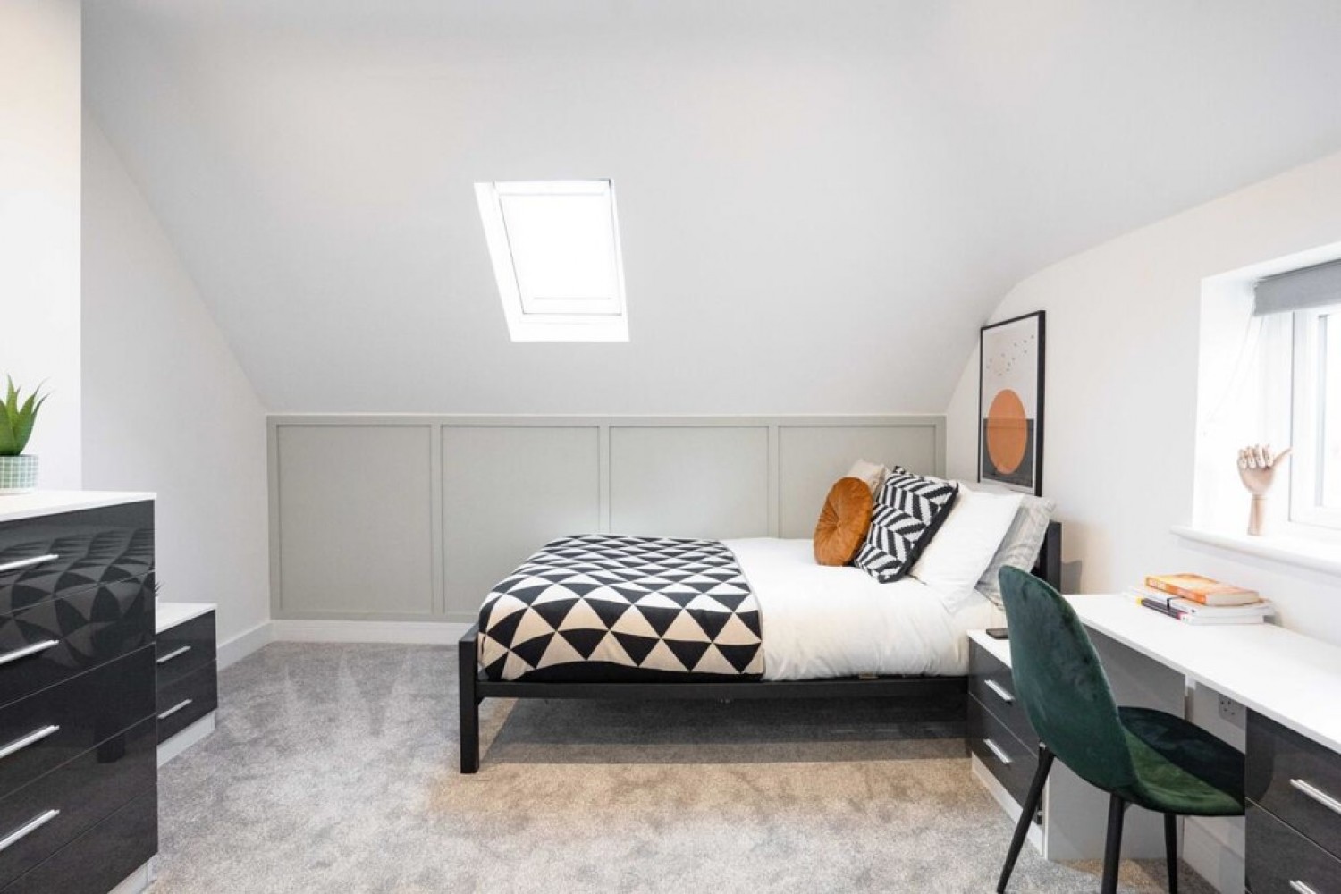 6 bedroom House of Multiple Occupation for Letting Cromwell Road, Stanmore