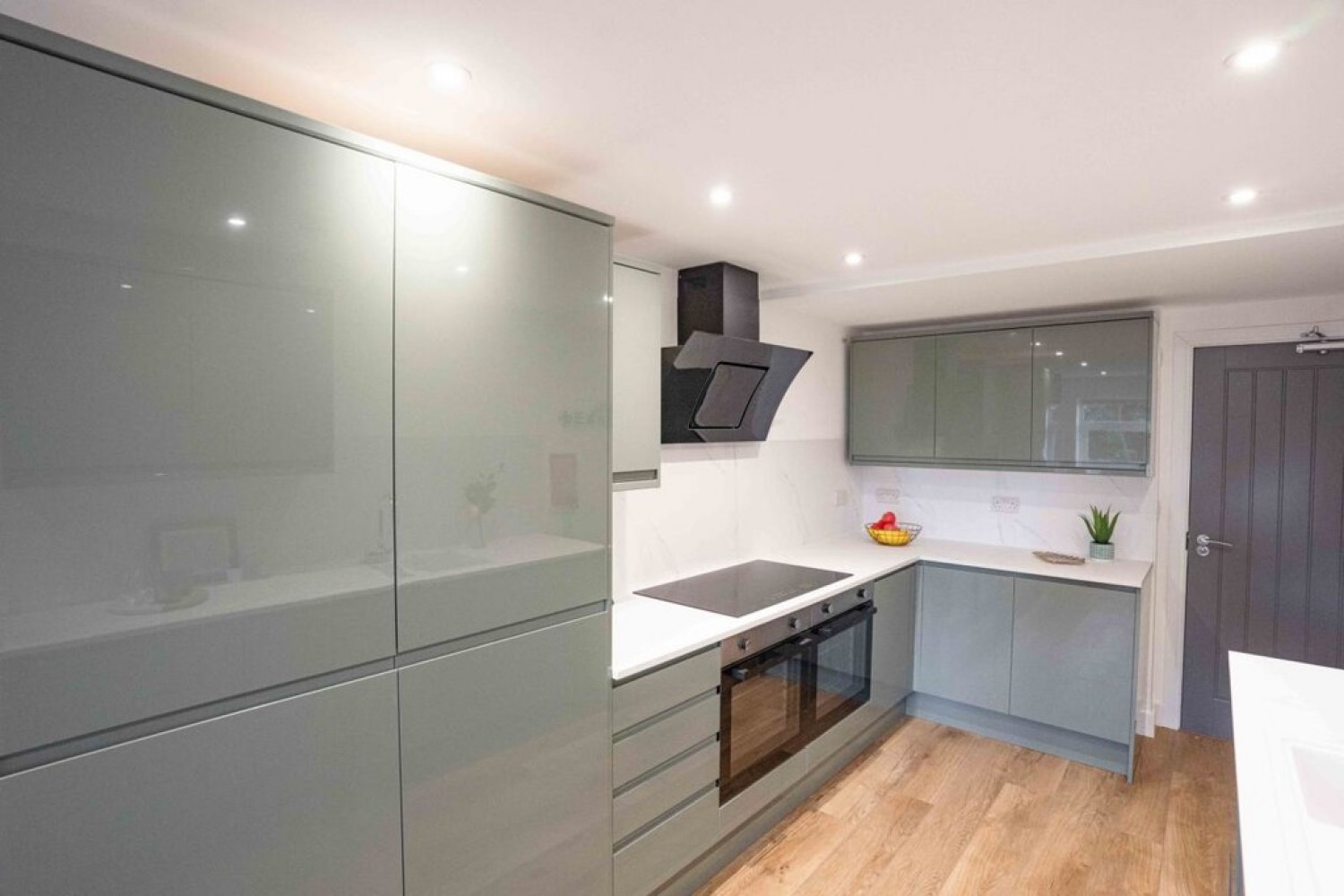 6 bedroom House of Multiple Occupation for Letting Cromwell Road, Stanmore