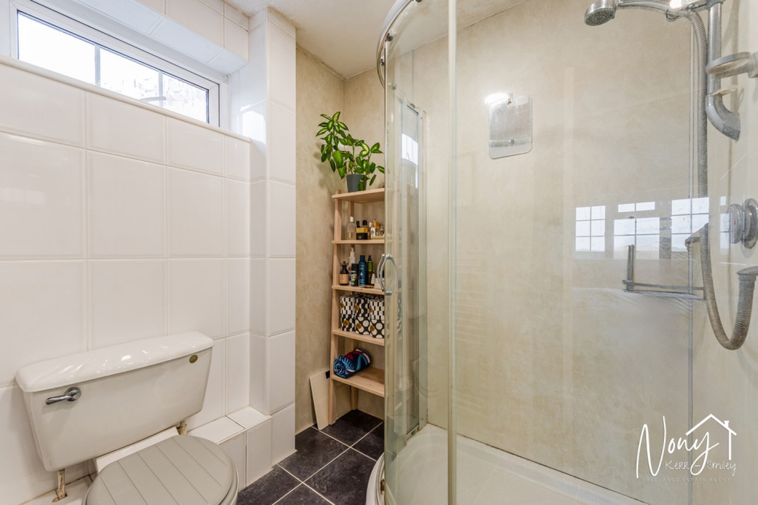 4 bedroom House in Wesley Road, Kings Worthy