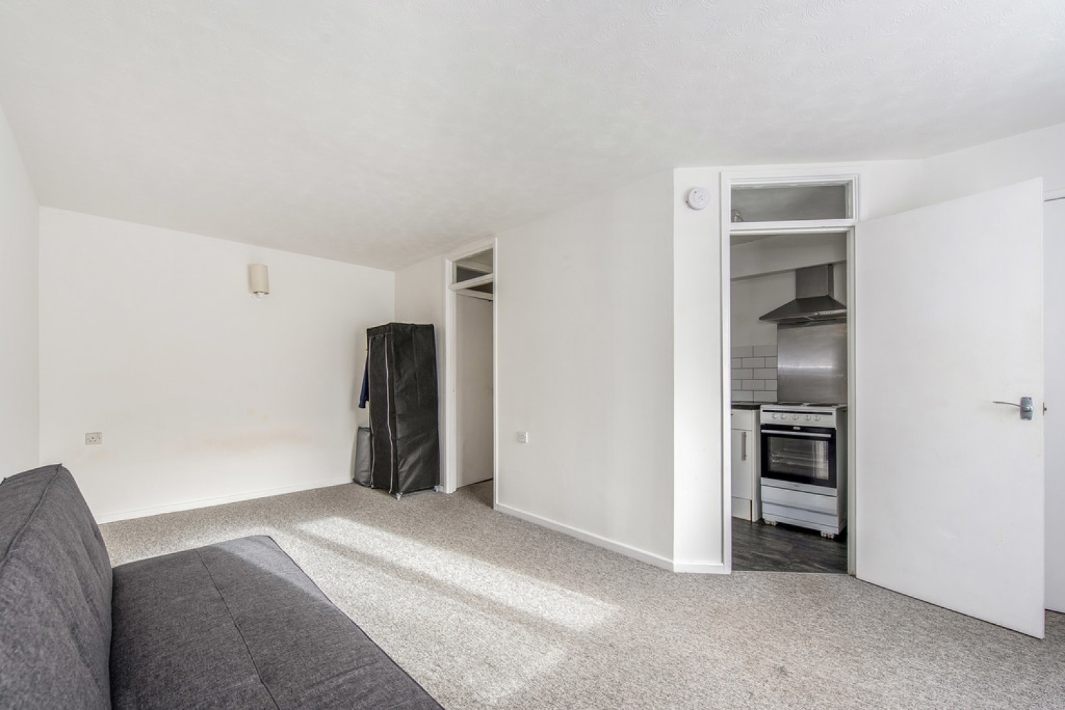 0 bedroom Flat for Sale Staple Gardens, Winchester