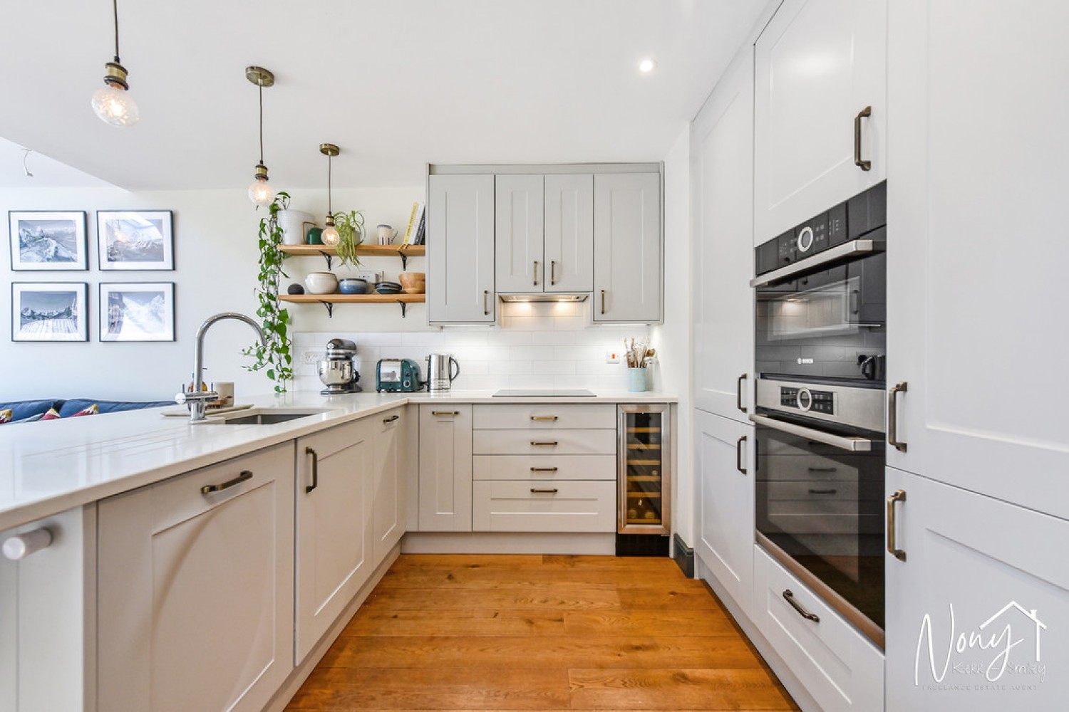 3 bedroom House for Sale Hyde Abbey Road