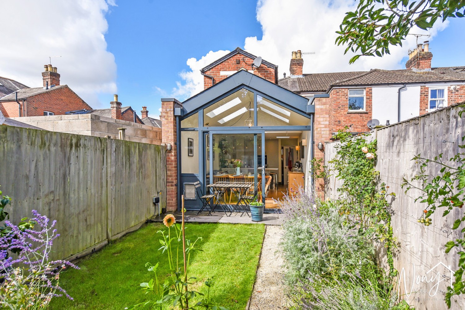 3 bedroom House for Sale Hyde Abbey Road