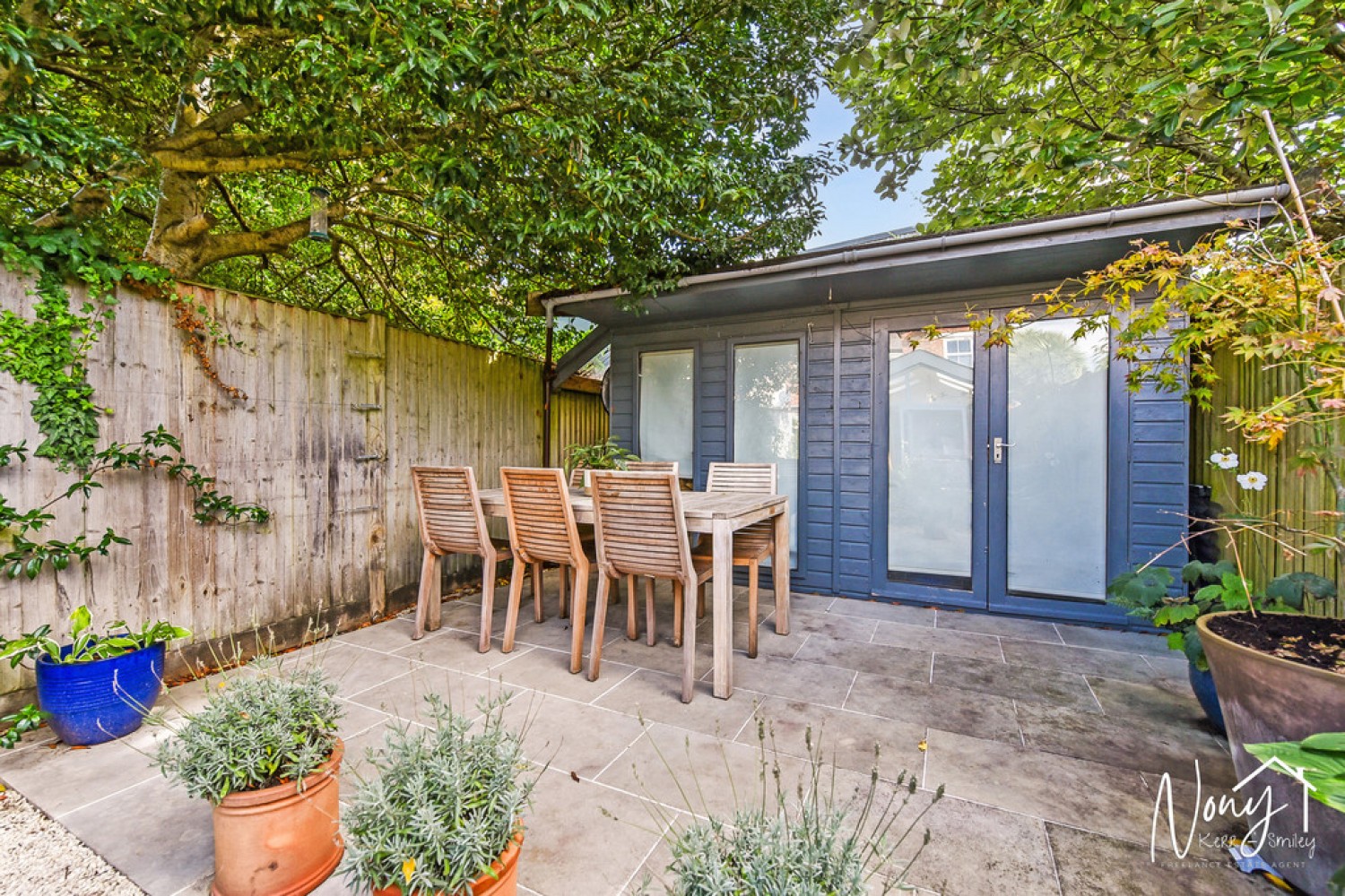 3 bedroom House for Sale Hyde Abbey Road