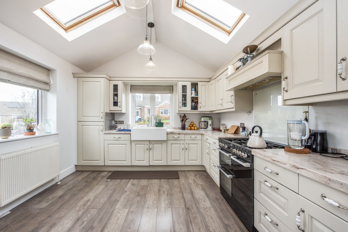 Sunnydown Road, Olivers Battery