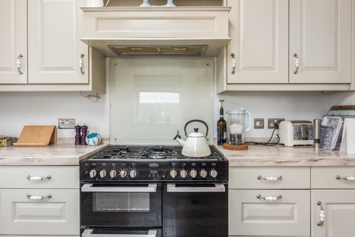 3 bedroom Bungalow for Letting Sunnydown Road, Olivers Battery