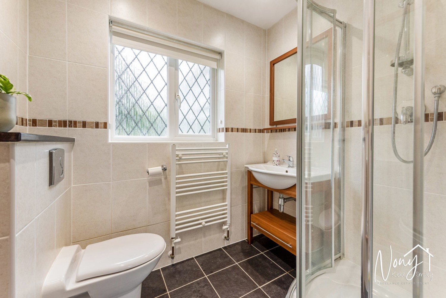 3 bedroom House for Sale Old Kennels Lane, Olivers Battery