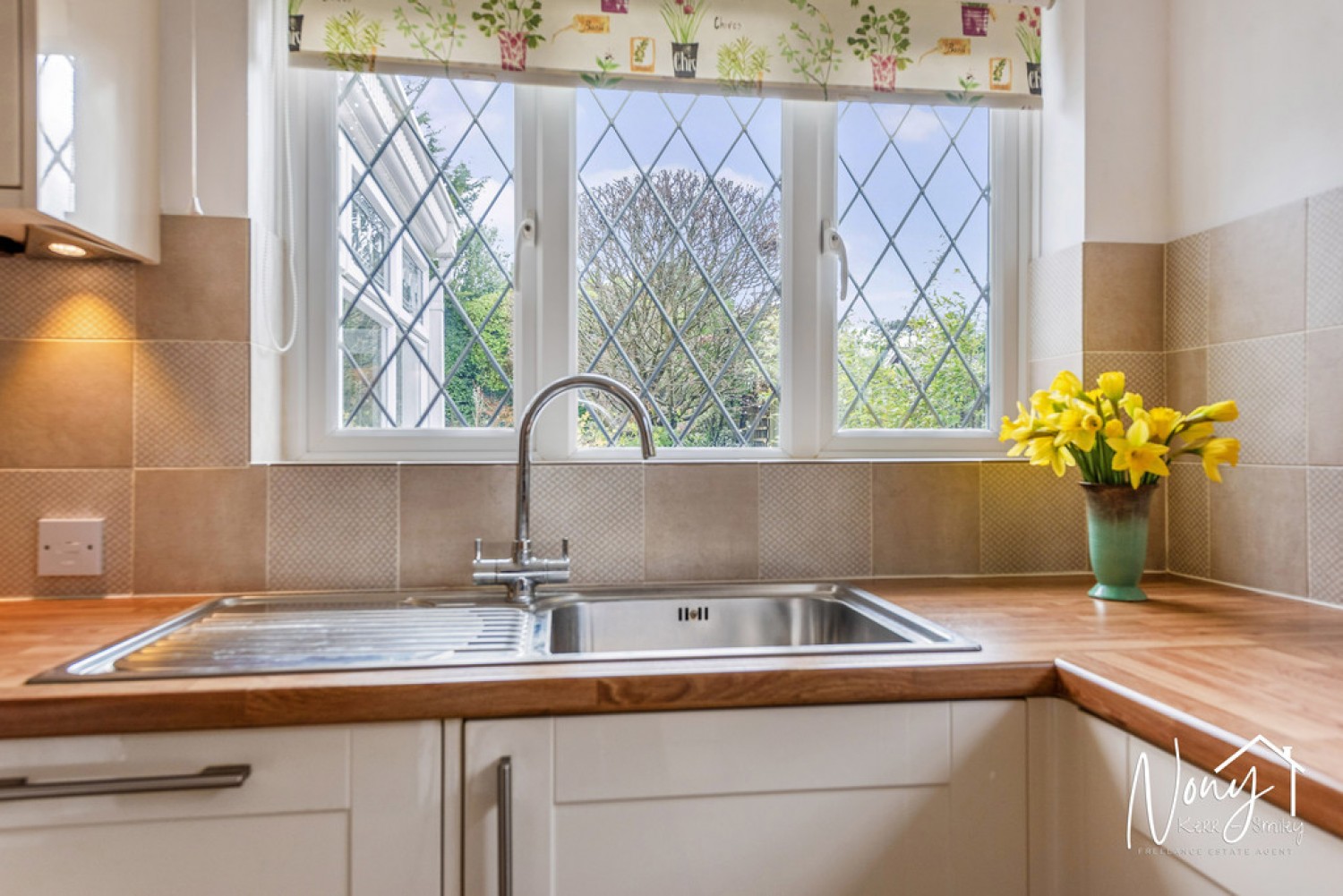 3 bedroom House for Sale Old Kennels Lane, Olivers Battery