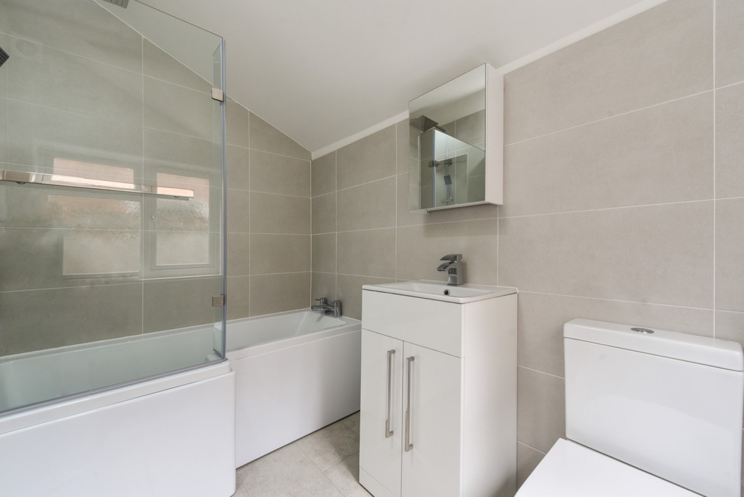 4 bedroom House for Letting Romsey Road, Winchester