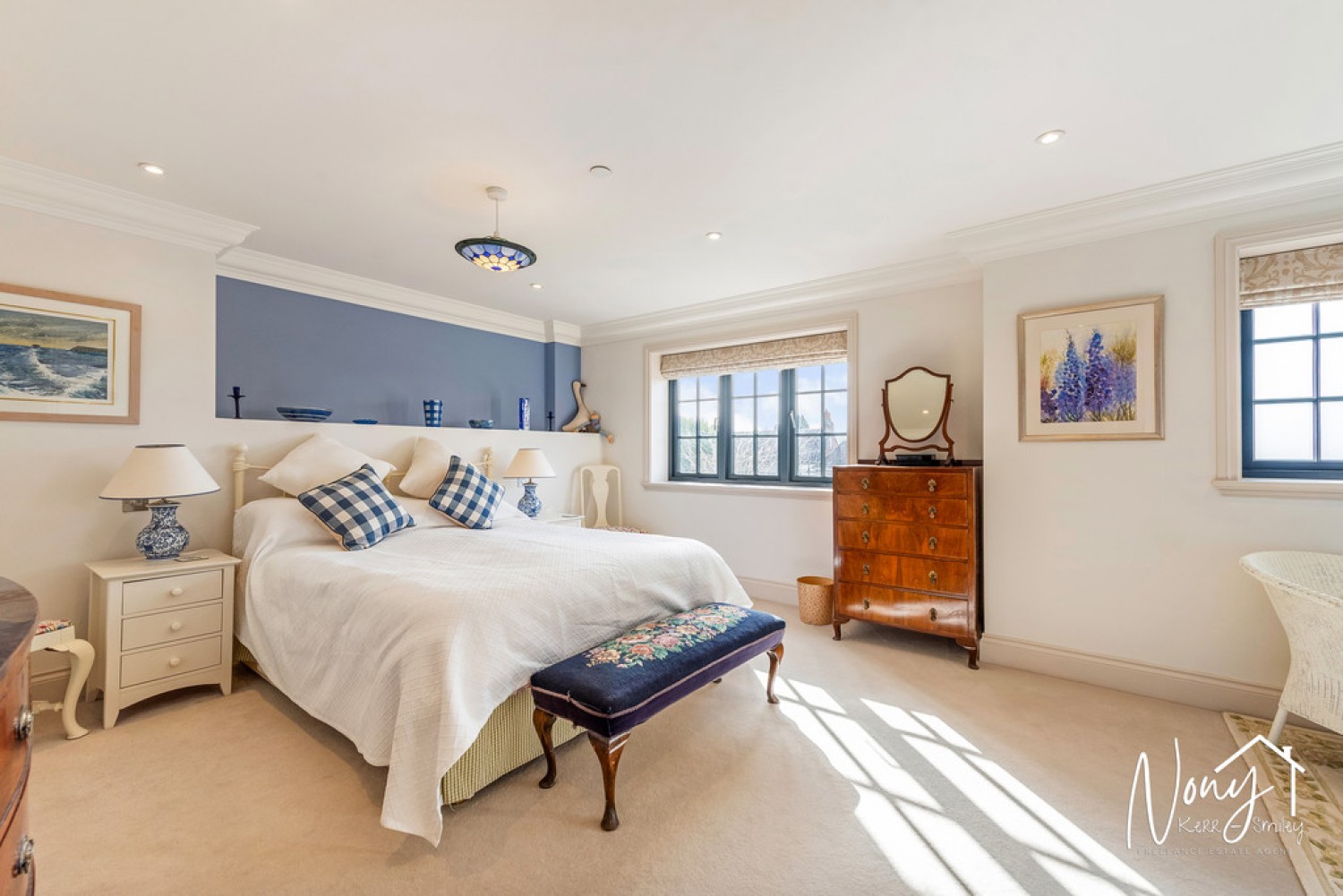 4 bedroom House for Sale Stiles Yard, Alresford