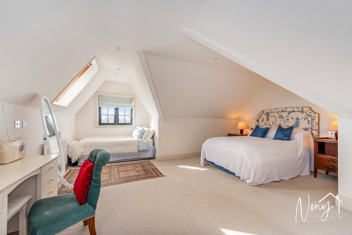 Stiles Yard, Alresford