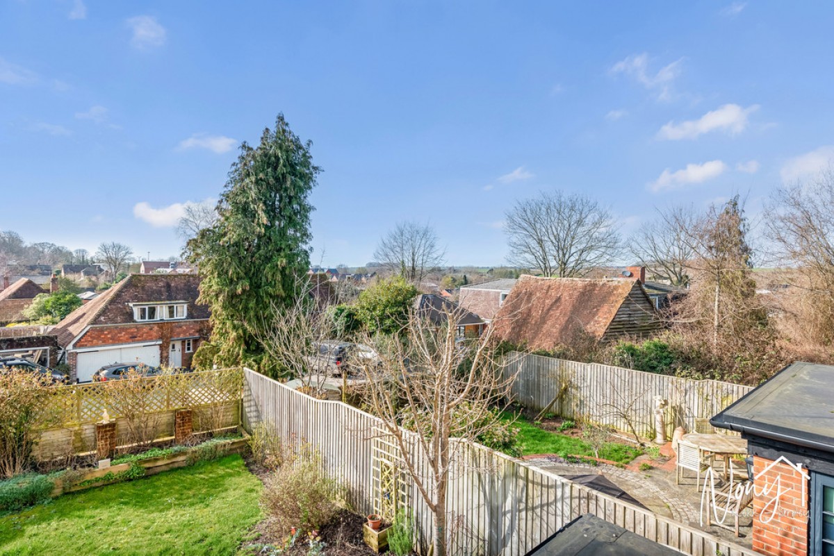 Stiles Yard, Alresford