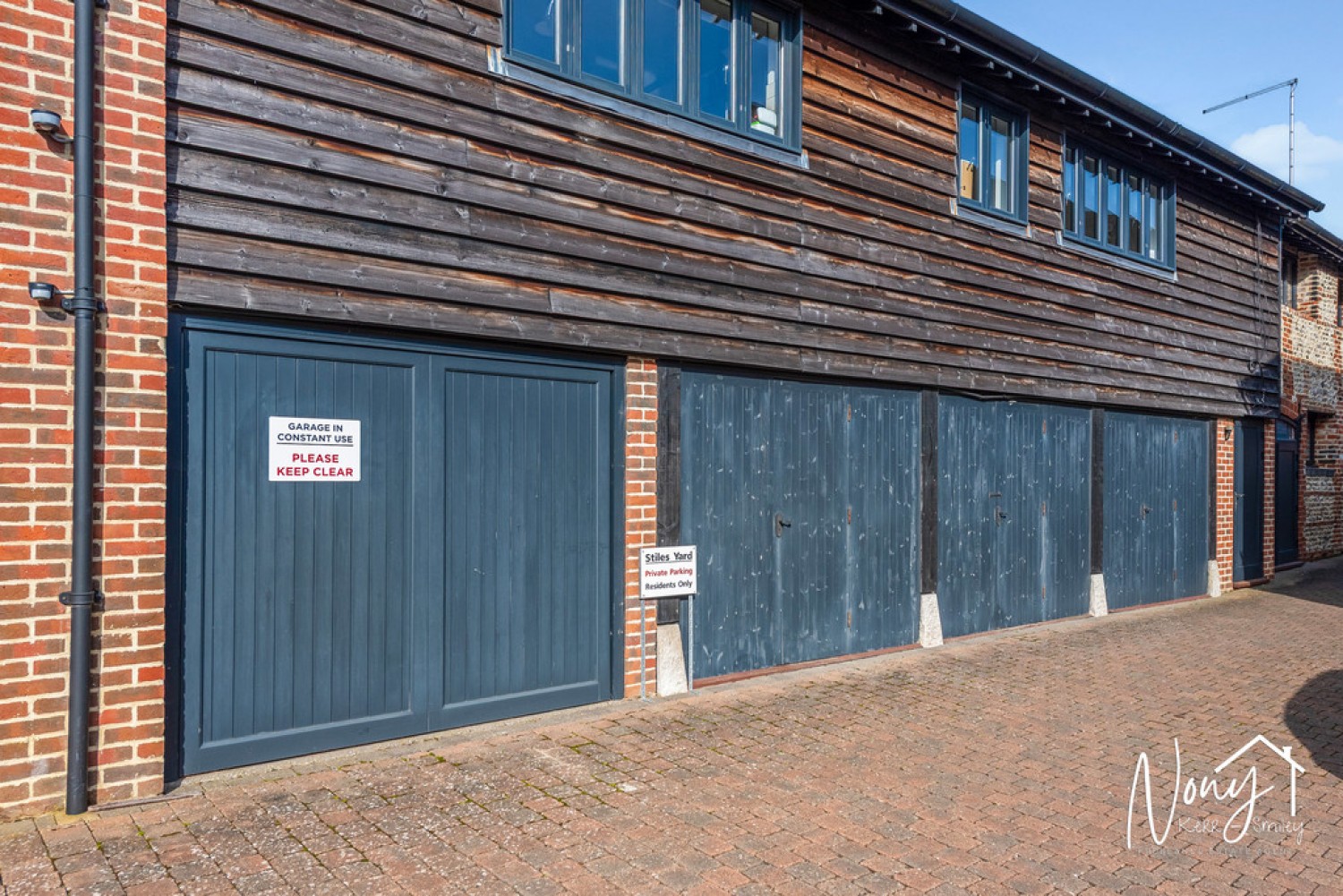 4 bedroom House for Sale Stiles Yard, Alresford