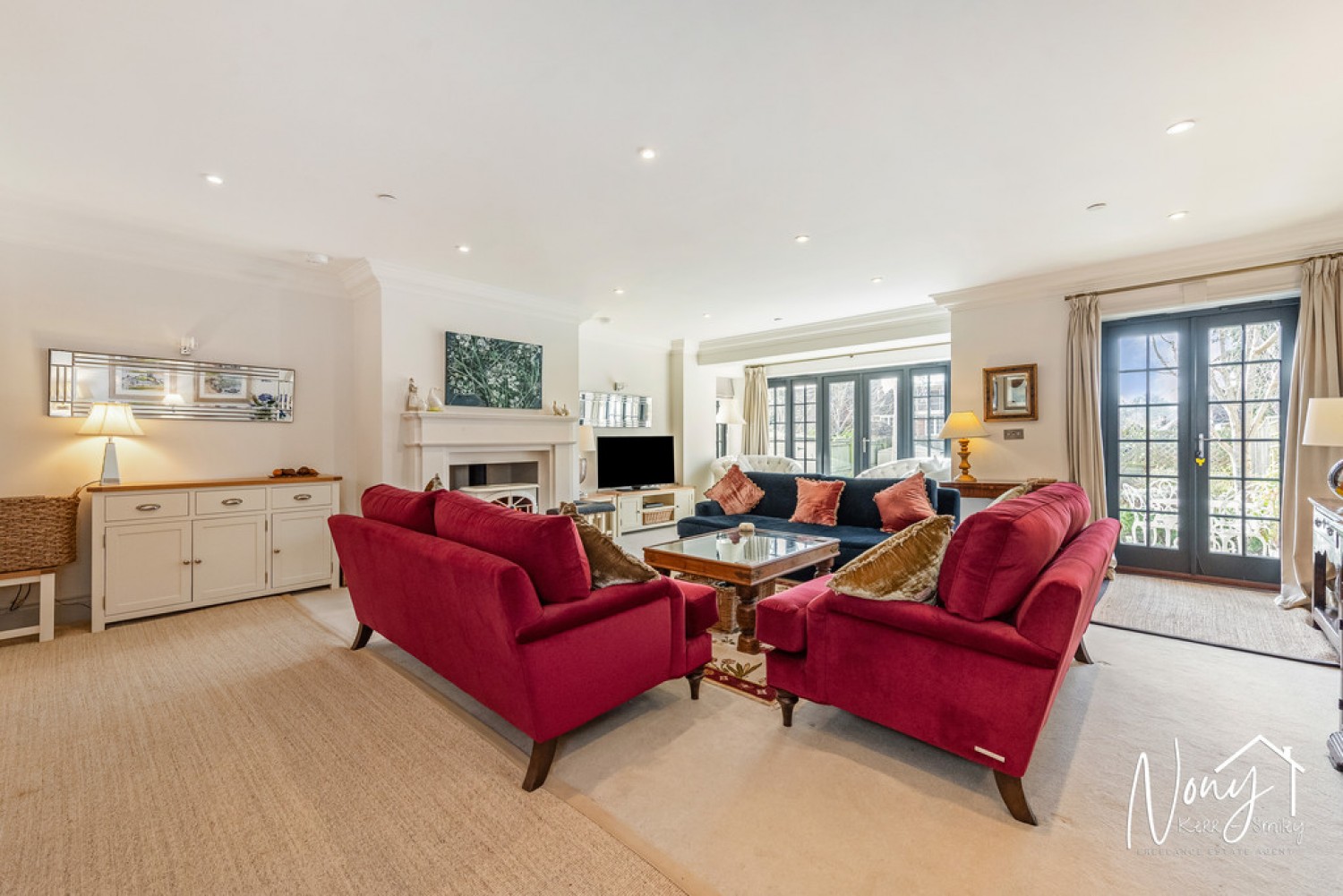 4 bedroom House for Sale Stiles Yard, Alresford