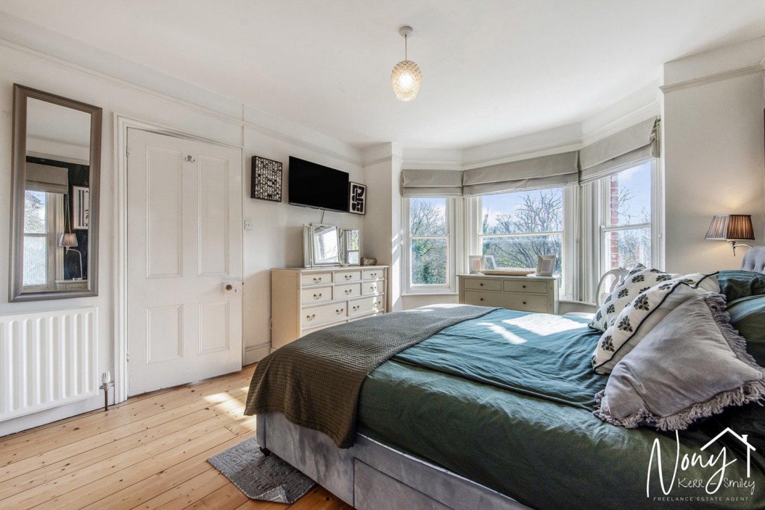 4 bedroom House for Sale Itchen Abbas, Winchester