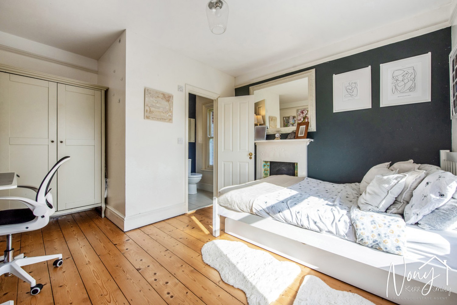 4 bedroom House for Sale Itchen Abbas, Winchester