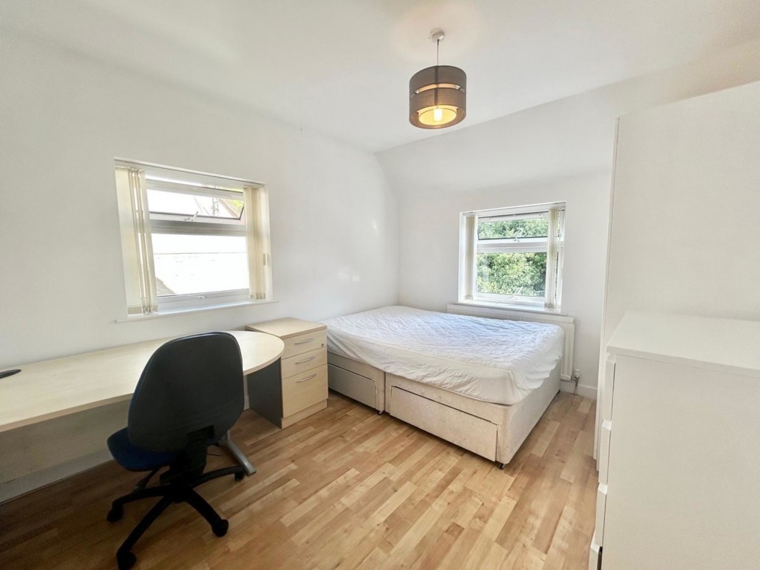 6 bedroom House for Letting Stanmore, Winchester, Hampshire