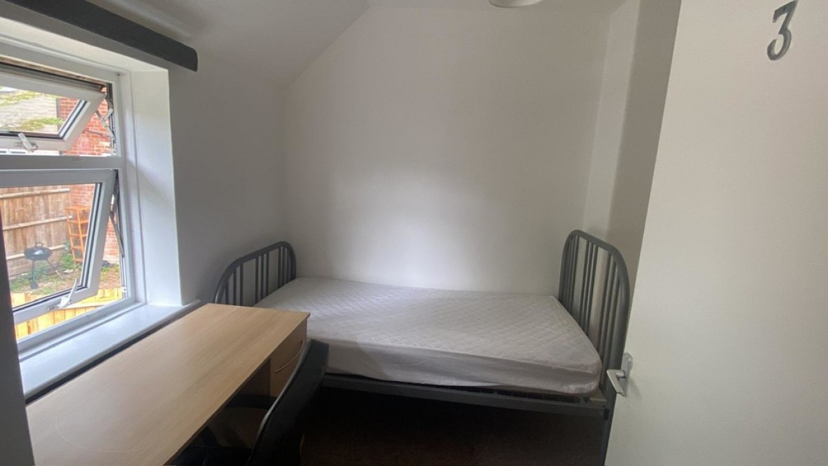 Stuart Crescent, Winchester