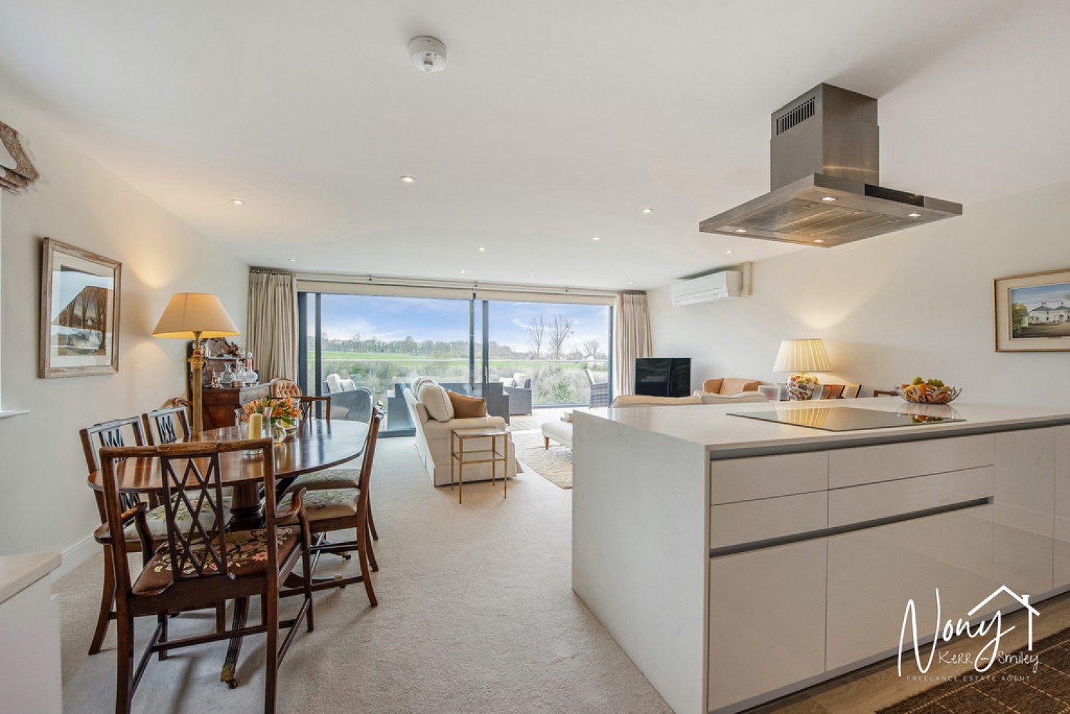 3 bedroom Flat for Sale WInchester, Hampshire