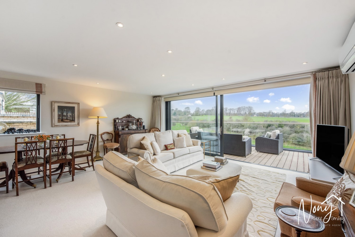 3 bedroom Flat for Sale WInchester, Hampshire