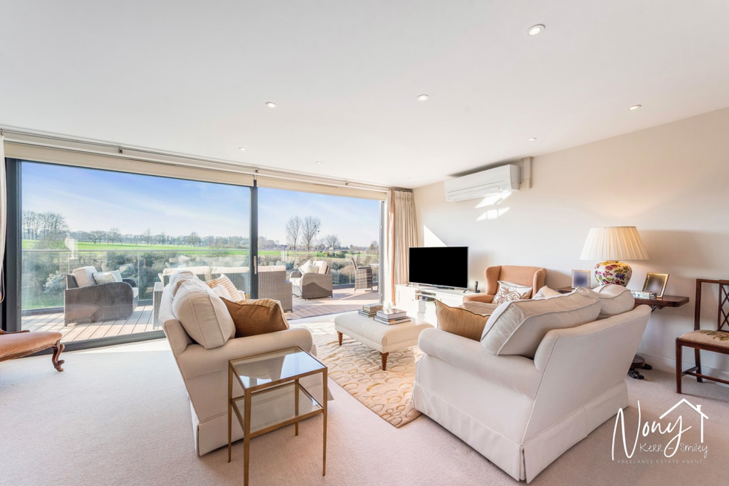 3 bedroom Flat for Sale WInchester, Hampshire