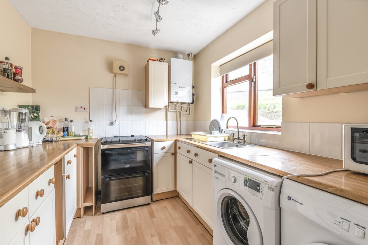 3 bedroom House for Letting Walpole Road, Stanmore