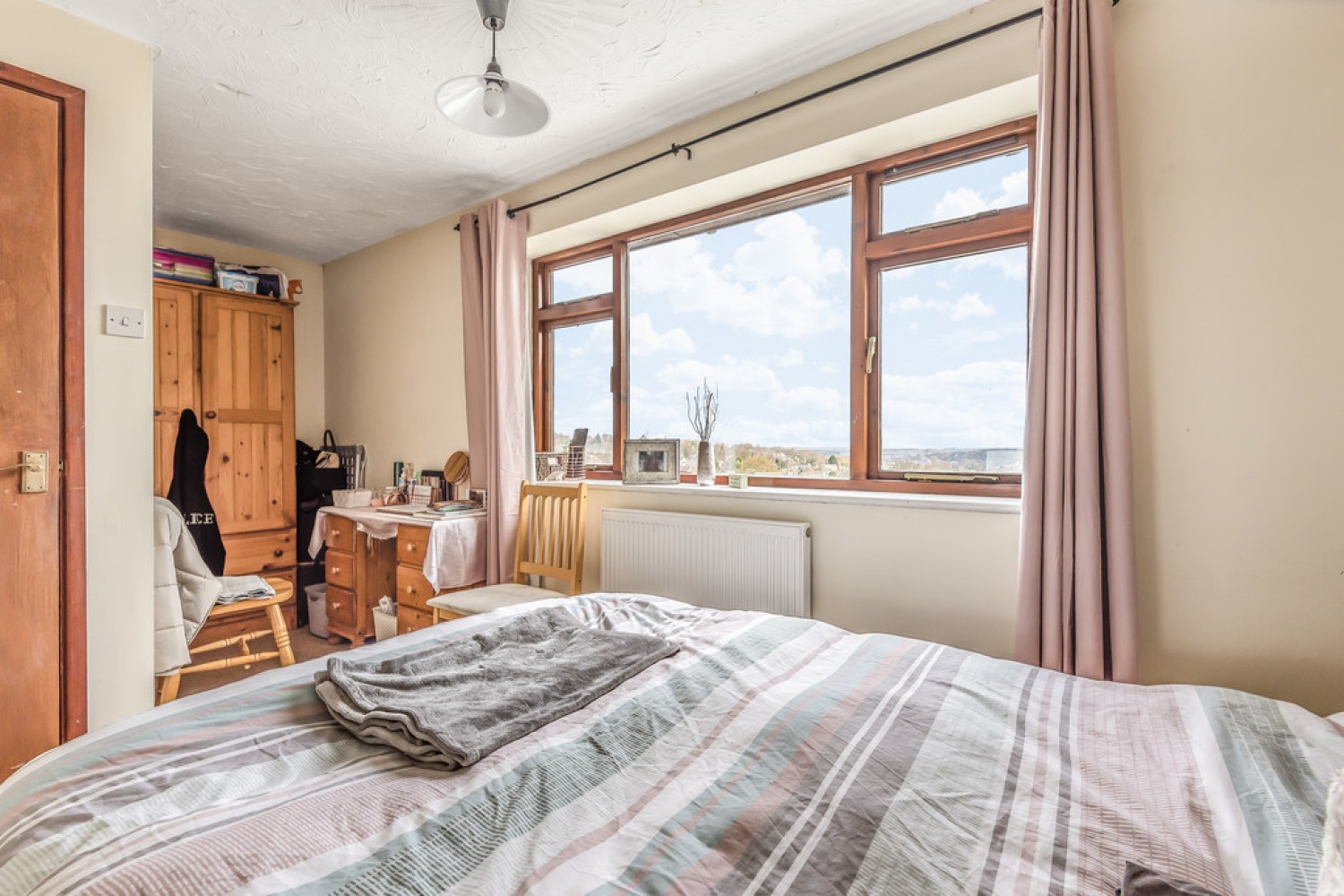 3 bedroom House for Letting Walpole Road, Stanmore