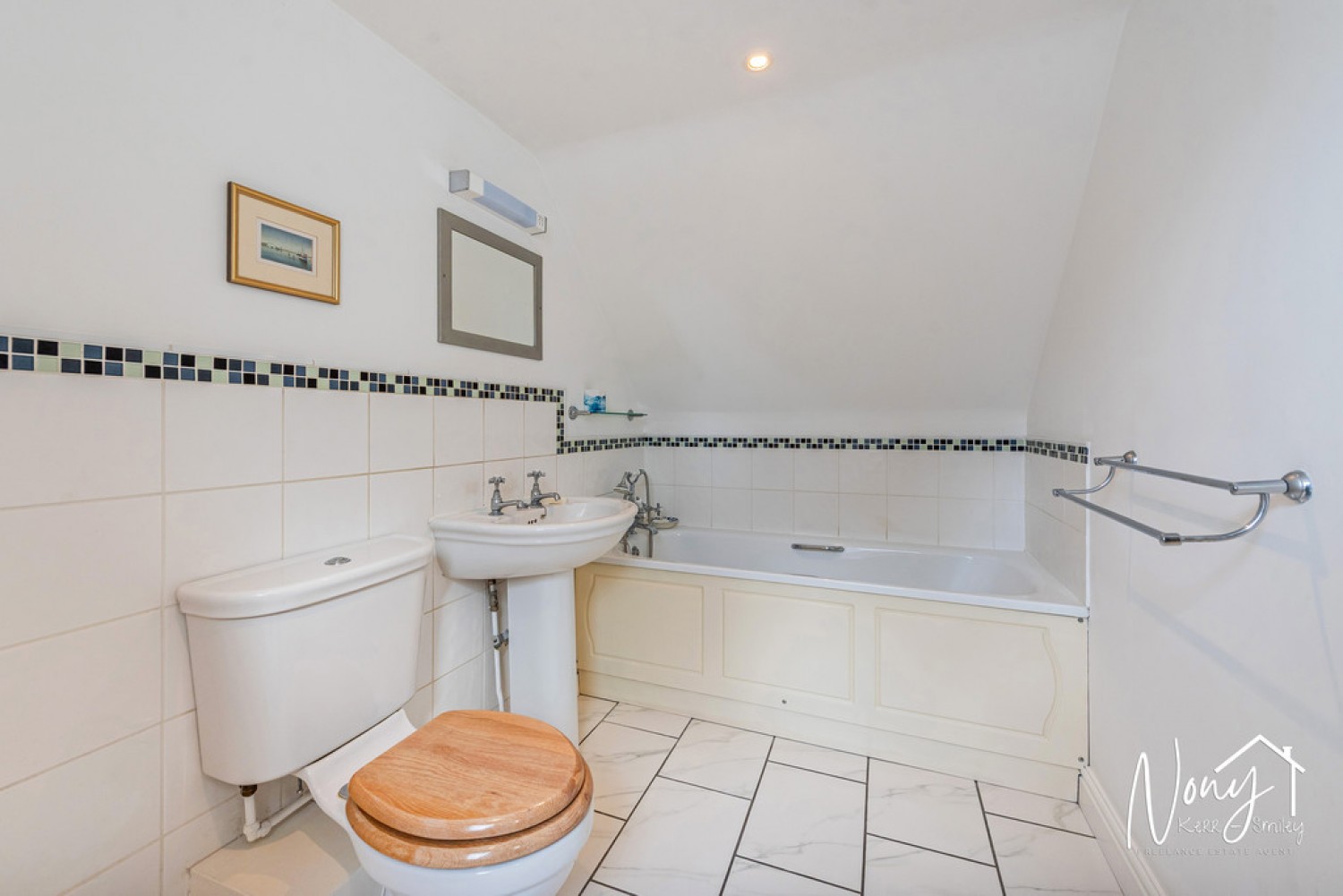3 bedroom House for Sale Duke Street, Micheldever